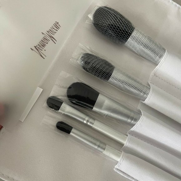NEIMAN MARCUS Makeup White Brushes Roll Set of 5 pcs + Silver Snake Look Pouch - Picture 1 of 9